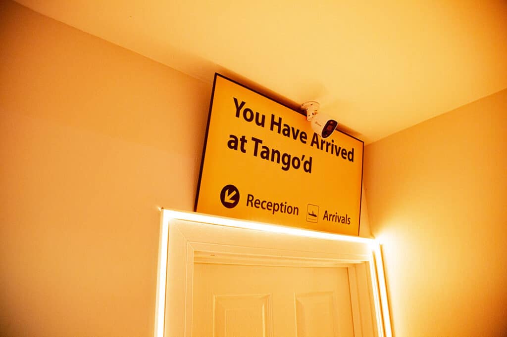 Tanning salon in colnbrook welcome board